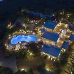 Vila Pari Manda *