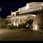 Pari Manda Vila