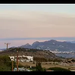 Pari Manda Vila