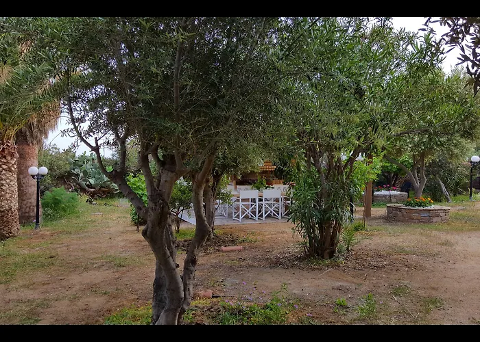 Pari Manda 빌라 아기오스프로코피오스