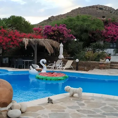 Pari Manda * Agios Prokopios (Naxos)