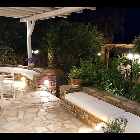 Pari Manda Villa *