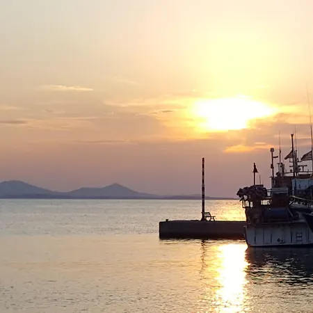 Pari Manda Stelida (Naxos)